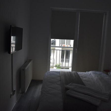 Roman'S Apartment City Residence Sibiu Bagian luar foto